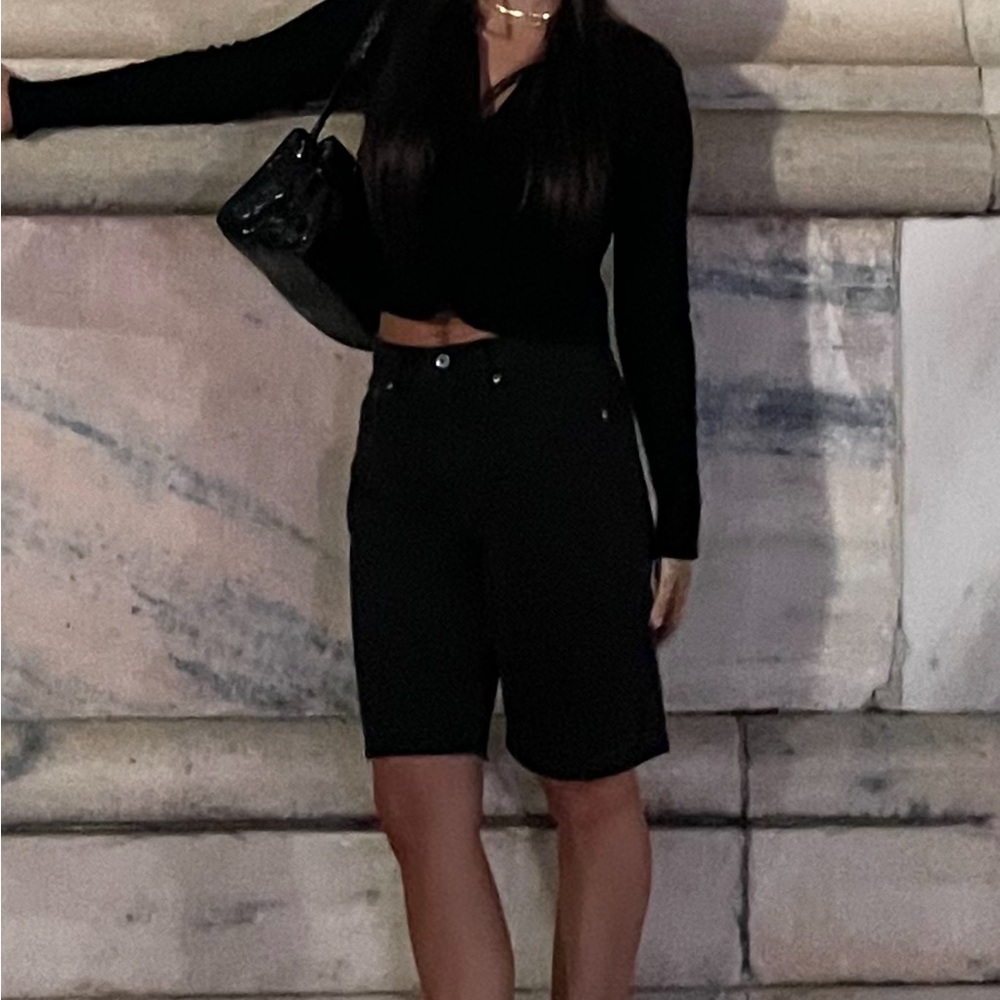 Abercrombie & Fitch Black High-Rise Bermuda Shorts